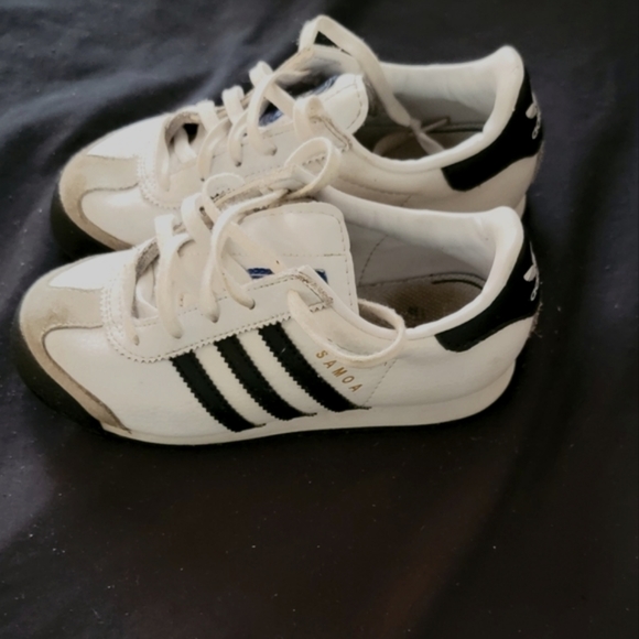 Adidas sneakers - Picture 3 of 4